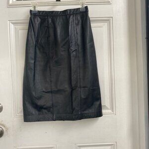 Avanti Leather Skirt Black Genuine Leather Pencil Skirt Rear Zip Rear Slit Sz 10